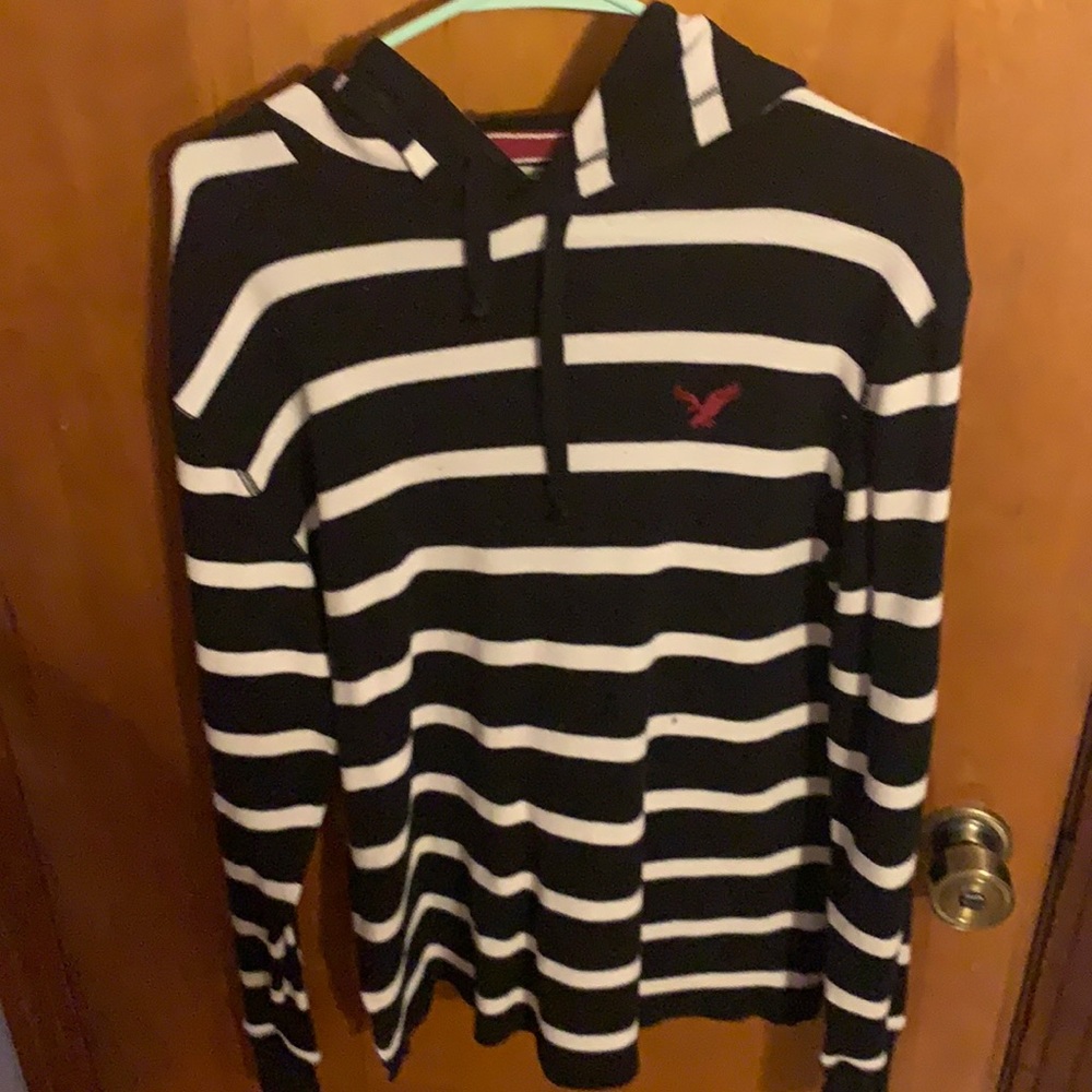 American Eagle Pull over hoodie